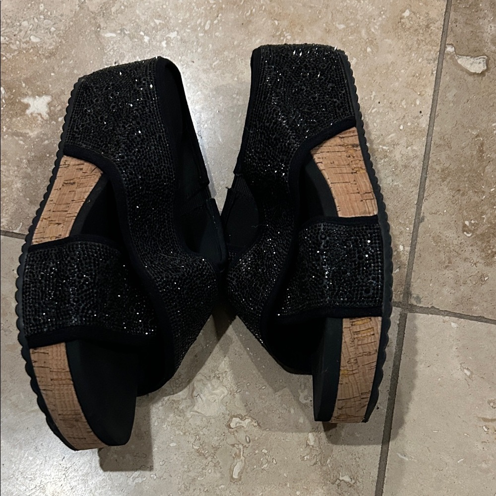 Copper Key black Black Slip-On Sandals sz 9 - Picture 4 of 5